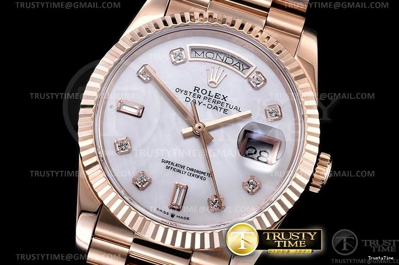 0404 RDD0219G – DayDate 36mm Practical 693